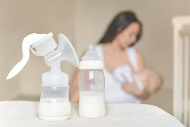 Managing Atopic Dermatitis Postpartum and While Breastfeeding